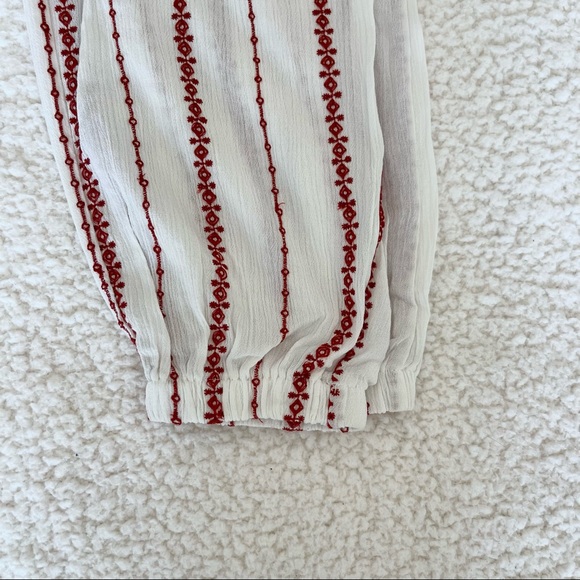 Trendy two piece summer set! comes with tube top and pants - Picture 6 of 8